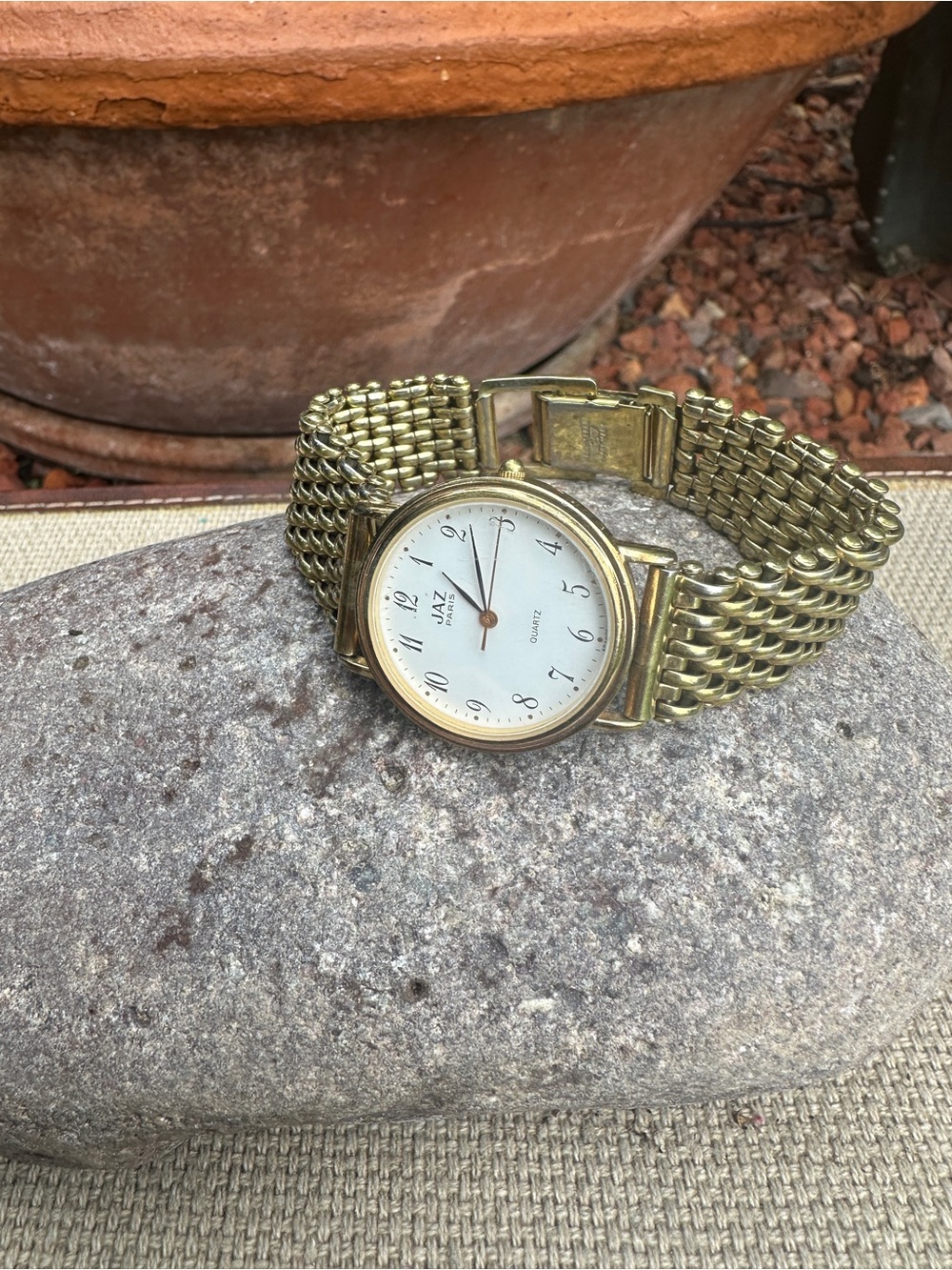 JAZ ⏱️ Gold-Tone Women's Bracelet Watch with White Dial
